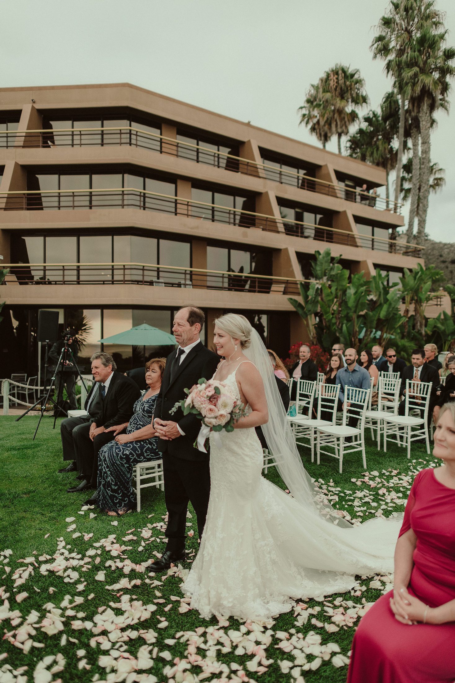 Cliffs Hotel & Spa Wedding in Pismo Beach , San Luis Obispo Wedding Photographer, Pismo Beach Wedding Photographer, James Lester Photography